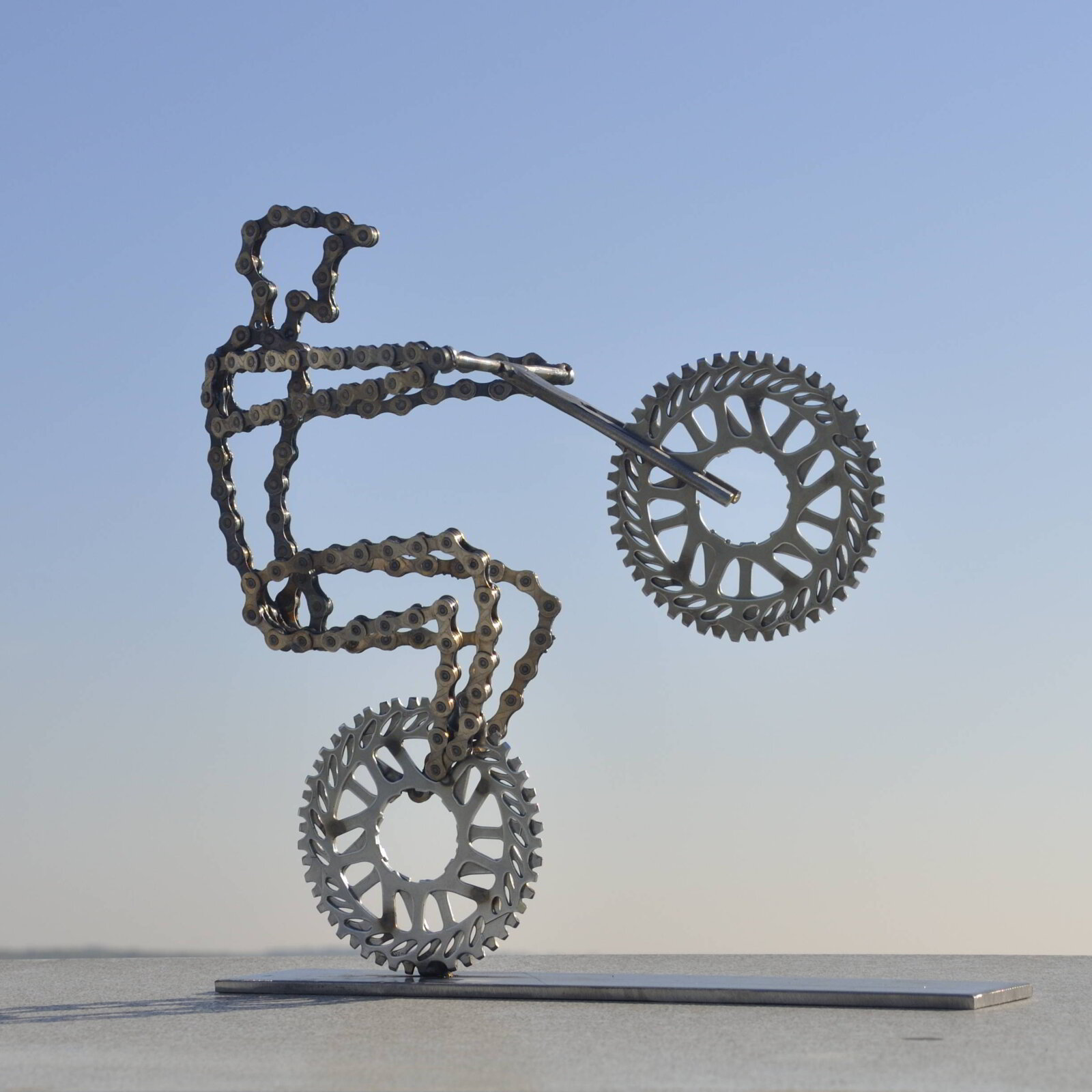 Wheelie MTB Sculptuur Fietskettingen Fietskunst Hubert Decreatievelink Van Soest (1)